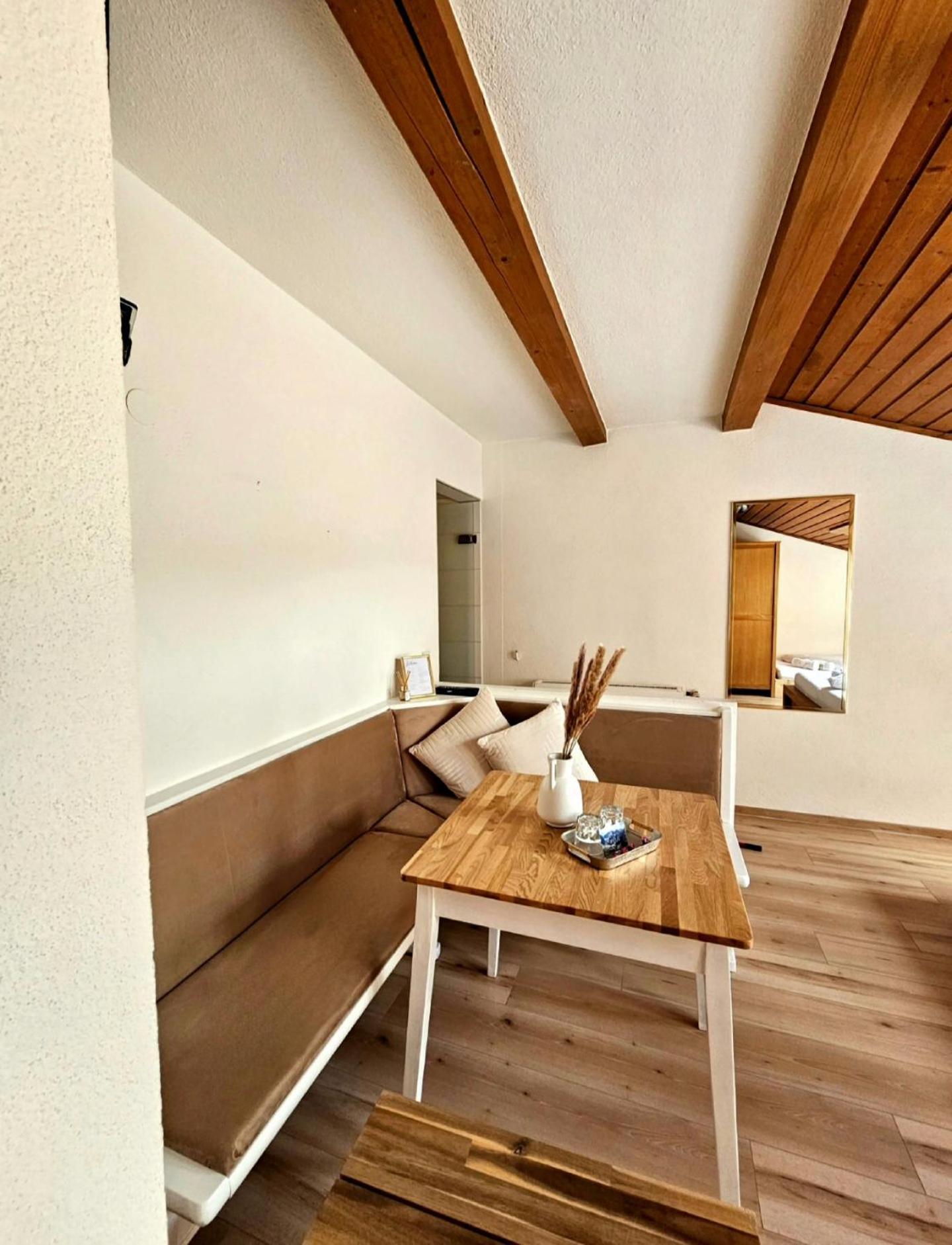 Bed and Breakfast Haus Marinus Jerzens Exterior foto